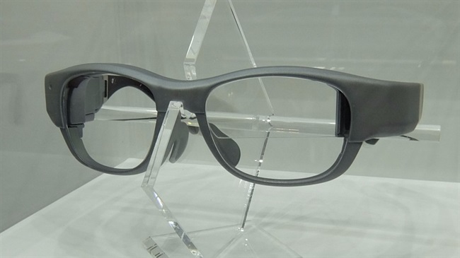 عینک هوشمند خوش ساخت موراتا ، کنترل وسایل خانگی را در صورت شما قرار میدهد