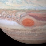 عکس های 4k هابل از سیاره ی مشتری خطوط مرموزی را در ناحیه ی قرمز نشان میدهد