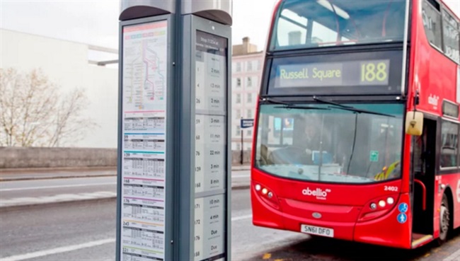 شرکت Transport for London در حال امتحان کردن e-ink برای تابلو های موجود در ایستگاه
