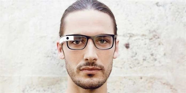 کار جدید پست شده در گوگل به احیای عینک اشاره میکند