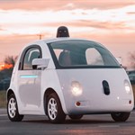 گوگل اکنون گزارش ماهانه بر اتومبیل های خودکار خود ارائه میدهد، شامل اطلاعات تصادف