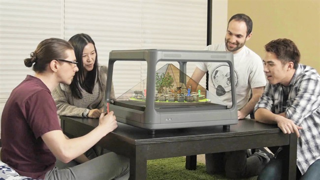 نمایشگر رومیزی تصاویر گوشی شما را به هولوگرام های سه بعدی تبدیل می کند