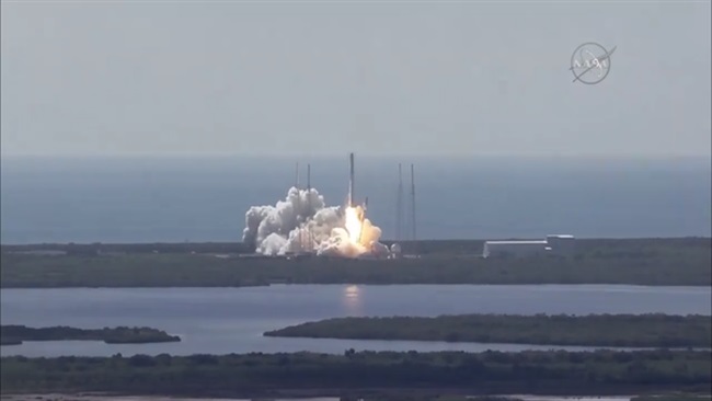 به دنبال تحقیقات ، SpaceX  میگوید که یک پایه ی معیوب باعث انفجار موشک CRS-7 شد