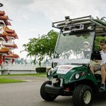 ماشین‌های کوچک بدون راننده برای زمین‌های گلف، در سنگاپور مورد آزمایش قرار می‌گیرند