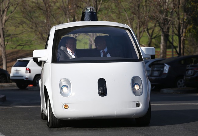 گوگل یک کارآزموده ی صنعت اتومبیل را استخدام میکند تا پروژه ی ماشین خودکار را اداره کند