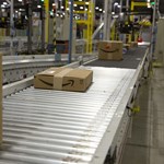 Amazon می‌تواند بسته‌های سفارشی شما را داخل منزل تحویل دهد