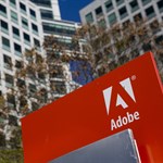 رکورد درآمد شرکت Adobe در 3 ماهه‌ی چهارم