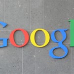 در اینجا گفته شده که گوگل چقدر پول به مردی که برای یک دقیقه google.com را خریداری کرده , پرداخت کرده است.
