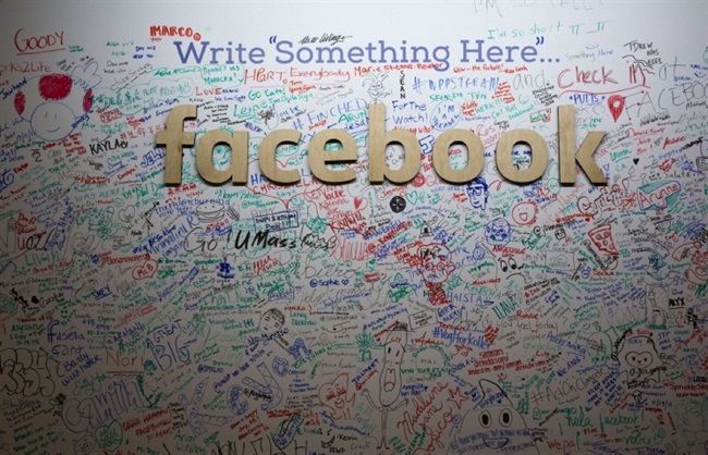 وال استریت ژورنال: فیسبوک، درحال ساخت نرم افزار به اشتراک گذاری عکس و فیلم
