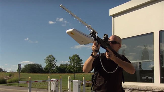 ساخت تفنگی ویژه برای انهدام هواپیماهای بدون سرنشین