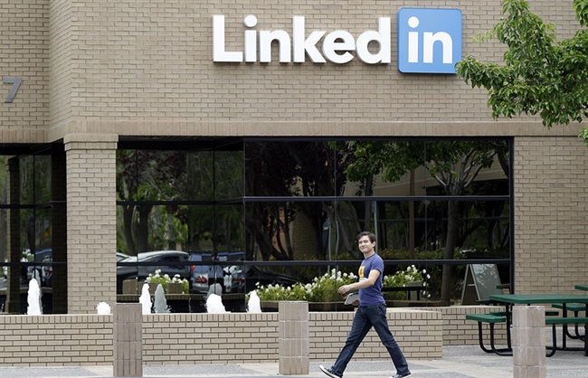 رمز بیش از 100 میلیون  کاربر LinkedIn هک شد