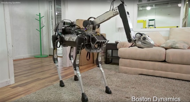Boston Dynamics به ساخت یک سگ ربات پرداخته است که می تواند به شستن ظرف های شما بپردازد