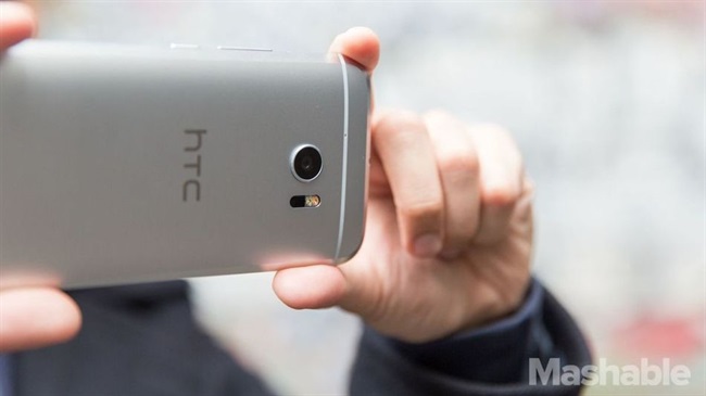 کاهش قیمت HTC 10 تا پایان ماه July به 599 دلار