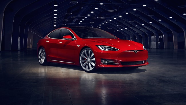 تعداد خودروهای الکترونیکی که در این شش ماه توسط Tesla ساخته می شوند به اندازه تمام تولیدات 2015 این شرکت خواهند بود