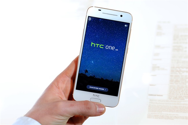 HTC به قول خود در ارتباط با بروزرسانی 15 روزه One A9 عمل نکرد