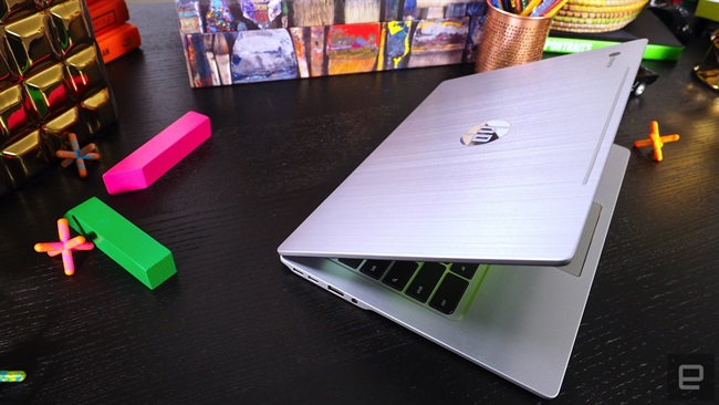 مروری بر Chromebook 13x : یک لپ تاپ عالی که ارزان هم نیست