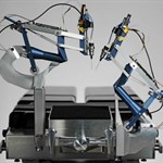 ساخت رباتی با قابلیت انجام پیچیده ترین اعمال جراحی بر روی شبکیه چشم