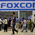 همکاری Foxconn و Sharp برای ساخت کارخانه تولید صفحه نمایش LCD در ایالات متحده آمریکا