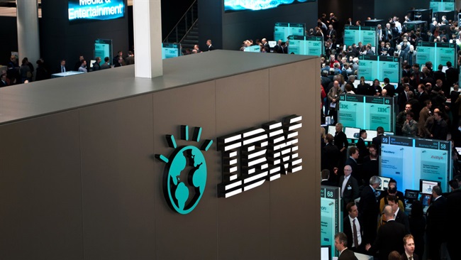 برآورد درآمد 3 ماهه‌ی چهارم IBM