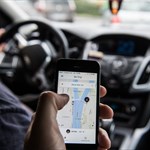 شرکت Uber سامانه‌ی خودروی اشتراکی به شهرها ارائه می‌دهد