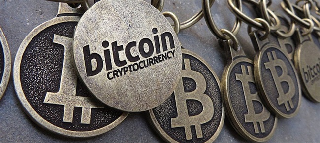 سرمایه‌گذاری در Bitcoin: بررسی و گزارش