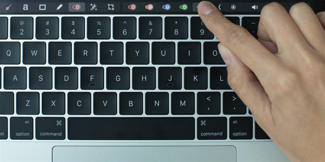 پشتیبانی Evernote از Touch Bar لپ‌تاپ‌های جدید Mac