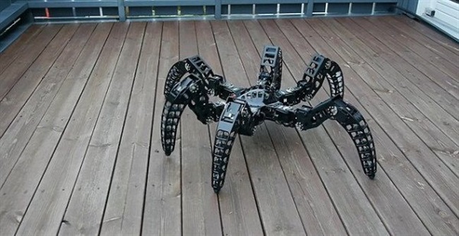 ساخت ربات رتیل توسط چاپگر سه بعدی در نروژ