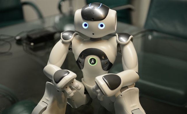 ثبت اختراع ربات انسان نما در استدیوی Disney که قادر به برقراری ارتباط با کودکان می باشد