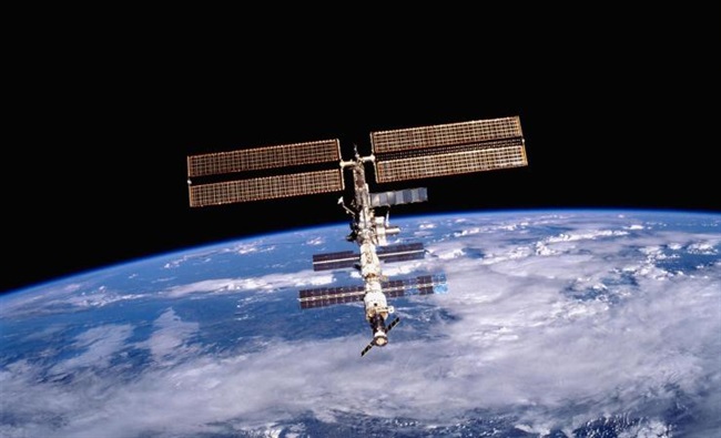 پخش زنده‌ی 4K از فضا در تاریخ ۲۶ آوریل با همکاری NASA و Amazon