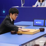 کناره‌گیری AlphaGo AI می‌کند