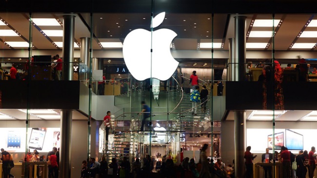 برای اولین‌بار Apple به ارزشی بالغ بر 800 میلیارد دلار دست یافت