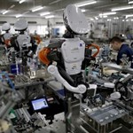 سرمایه‌گذاری شرکت‌های متوسط ژاپنی در بخش مربوط به ربات‌ها و ماشین‌های خودکار در ارتباط با نیروی کار