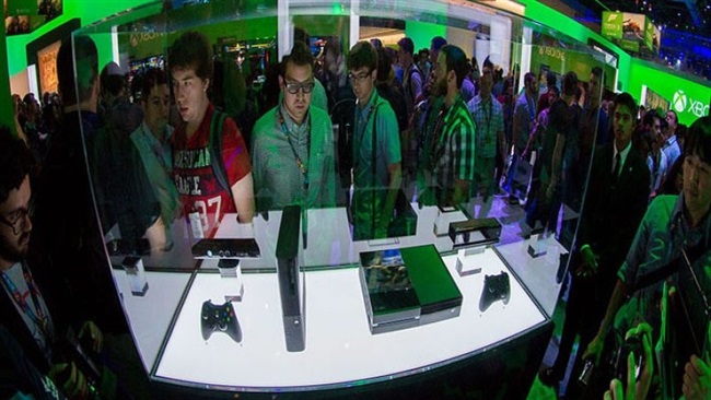 Microsoft از کنسول جدید Xbox One X رونمایی کرد