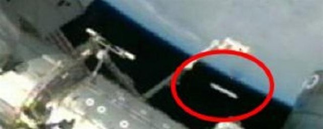 ثبت تصویر UFO در مدار زمین