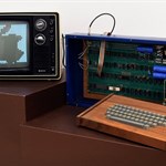 فروش اولین کامپیوتر اپل به قیمت 335000 دلار در حراج
