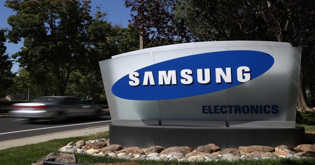 Samsung گوشی هوشمند Galaxy J5 Pro به قیمت 300 دلار عرضه کرد