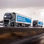 کاروان‌های کامیون‌های نیمه اتوماتیک بر روی جاده‌های انگلستان
