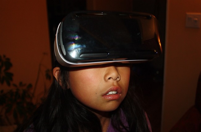 Samsung اپلیکیشن Relumino را برای کمک به افراد مبتل به اختلالات بینایی به منظور دیدن بهتر با استفاده از VR راه‌اندازی کرد