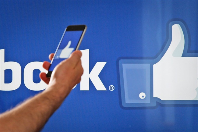 Facebook ماه‌ها قبل از اعلام عمومی، درباره‌ی تلاش‌های سخت Snap اطلاع داشت