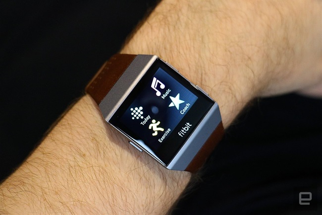 عرضه‌ی ساعت هوشمند جدید ۳۰۰ دلاری Fitbit در ۱ اکتبر