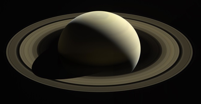 پایان مأموریت Cassini با سقوط به سیاره‌ی زحل