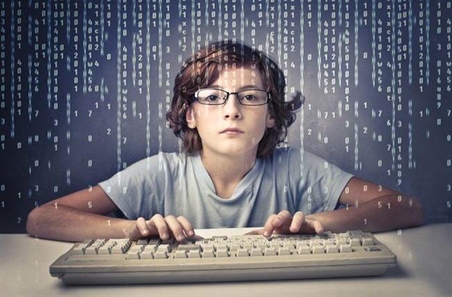 ۷ راه برای حفظ کودکان از تهدیدات ارتباط آنلاین