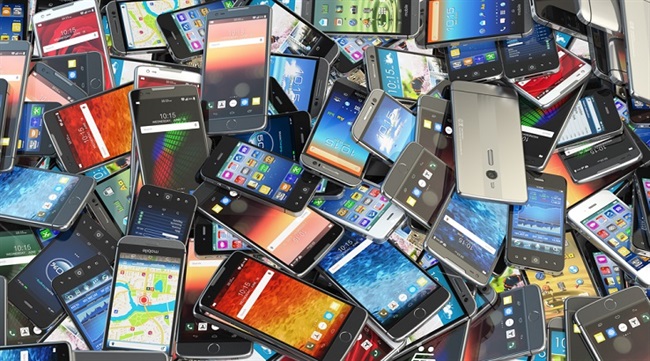 کاهش قیمت گوشی تلفن همراه در بازار