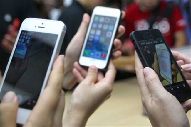 ضریب نفوذ تلفن همراه در آذربایجان غربی ۹۶ درصد است