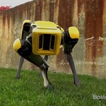 باز کردن درب‌ها، با همکاری ربات‌های Boston Dynamics