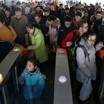 چین افراد با اعتبار اجتماعی پایین را از ورود به هواپیماها و قطارها ممنوع می‌کند