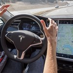 ماسک: رونمایی خودرو کاملاً خودکار Tesla در ماه آگوست