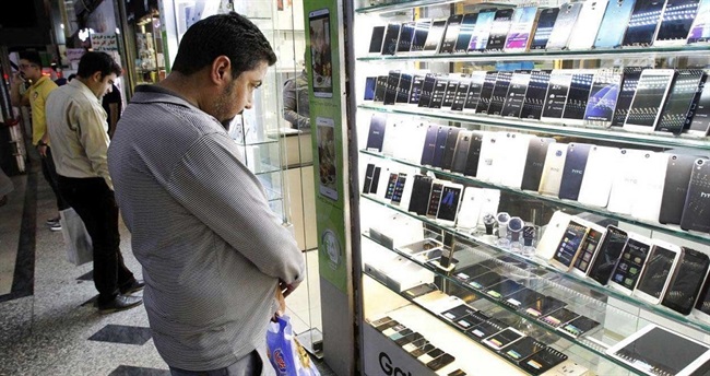 احتمال حذف دلار ۴۲۰۰ تومانی برای واردات موبایل
