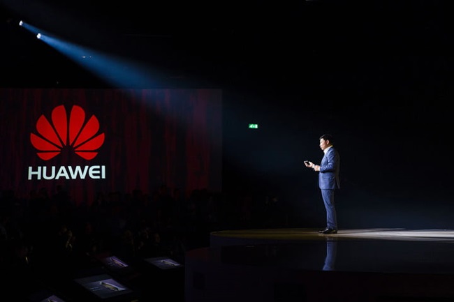 Huawei در حال رسیدن به اپل، هدف آن فروش ۲۰۰ میلیون گوشی هوشمند در سال ۲۰۱۸