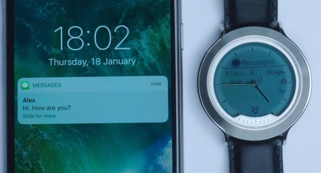 اولین ساعت هوشمند با صفحه‌نمایش نامرئی